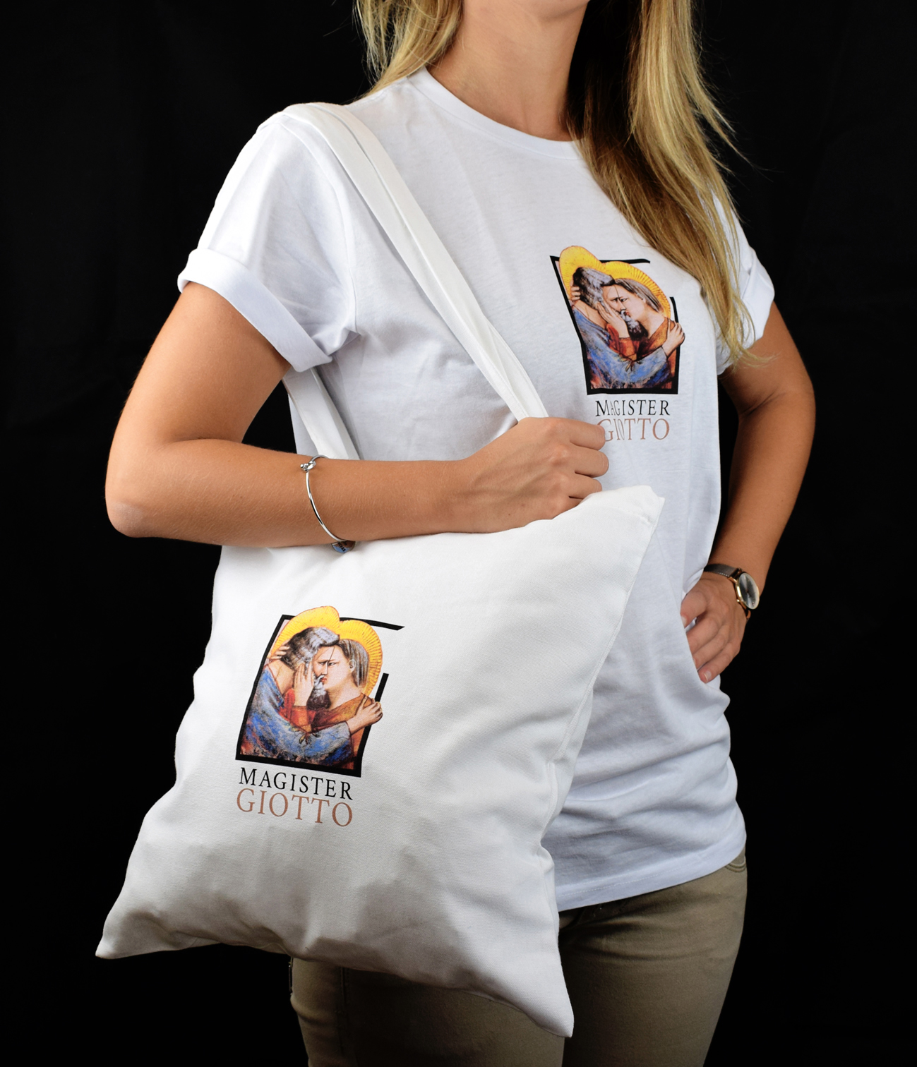 T-shirt e shopping Magister Giotto