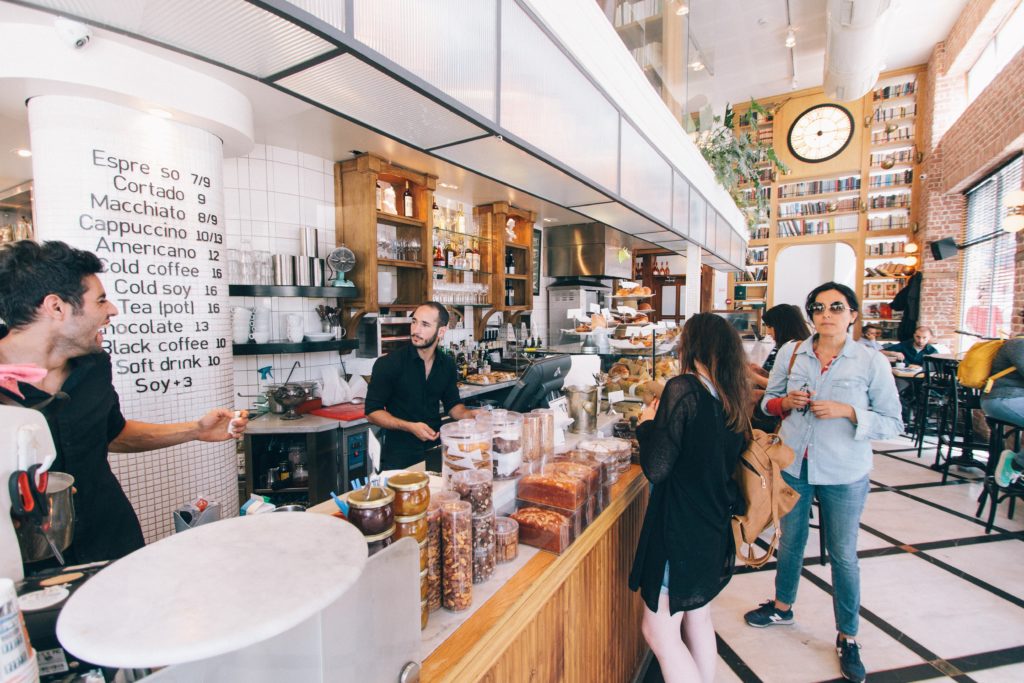 caffetteria come esempio di costruire un brand museale che abbia punti di ristoro
