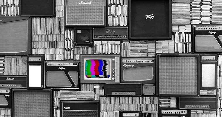 radio e tv vintage in bianco e nero