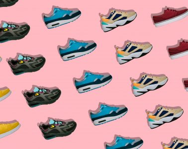 Sneakers hype su sfondo colorato rosa